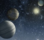 Does size matter for life? Giant and tiny exoplanets